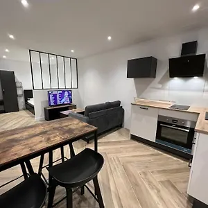  Appartement Le Superbe - Calme A - Parking Prive - Proche Transports